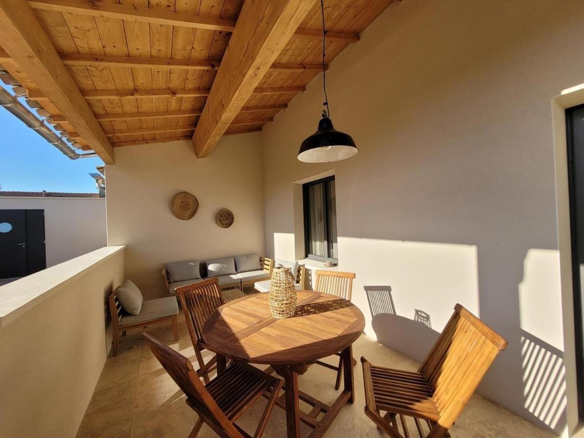 Les Logis De Cocagne Apartment แซ็งต์-เรมีย์-เดอ-โพรวองซ์ ภายนอก รูปภาพ